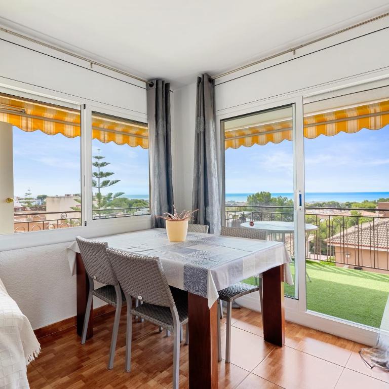 Apartamento Segur Calafell - Apartamento Premium de 3 dormitorios con balcón - 4