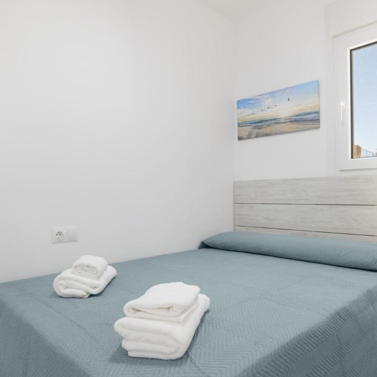 Cortijo Valle Conil - Habitación Cuádruple con ducha - 13