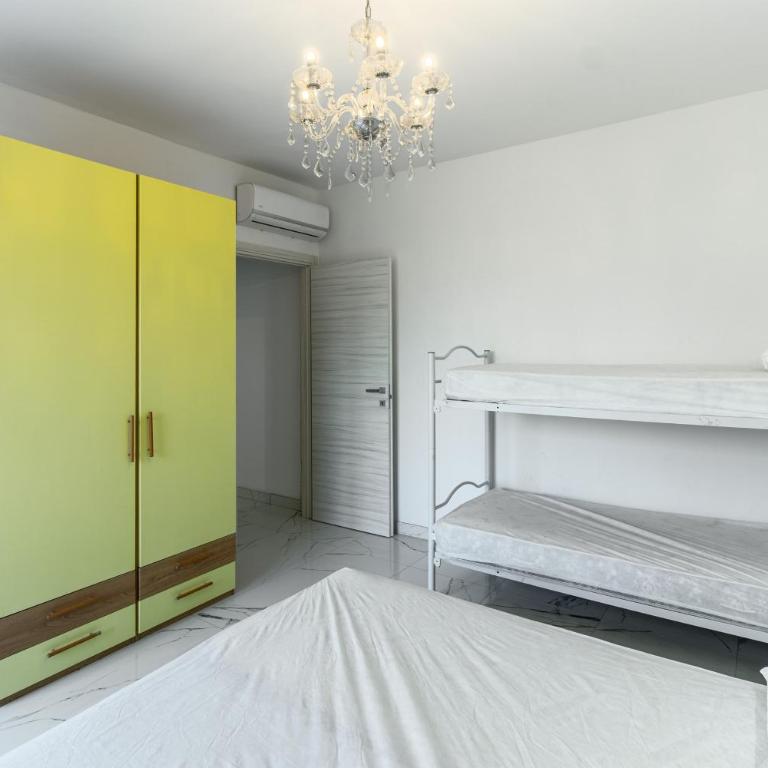 Villa Teresa - Superior One-Bedroom Apartment with Balcony - 11