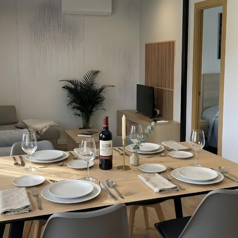 Casa Privada con Jardin Barbacoa y Piscina privada solo familias - Apartamento - 13
