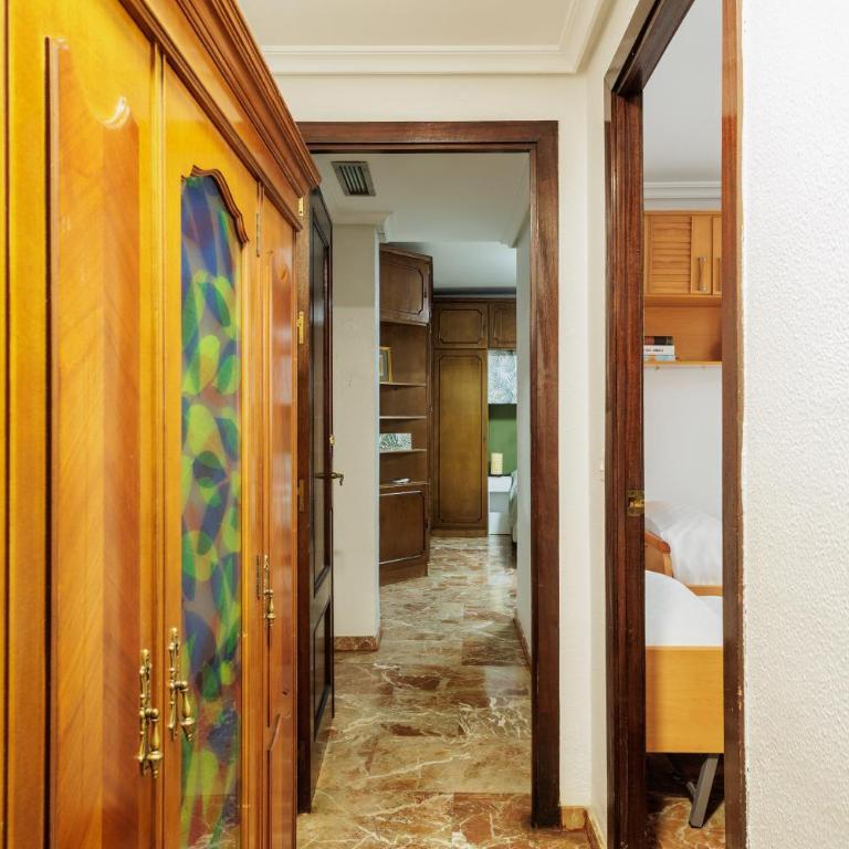 Amplio Apartamento Plaza Nueva - Apartamento Premium de 3 dormitorios con balcón - 17