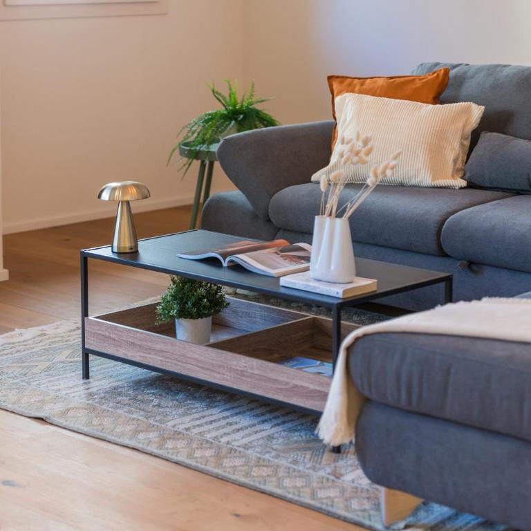 StayEasy Smart Home with 3 Bedrooms, 2 Baths - City Center - Appartamento Superior con 3 Camere da Letto - 8