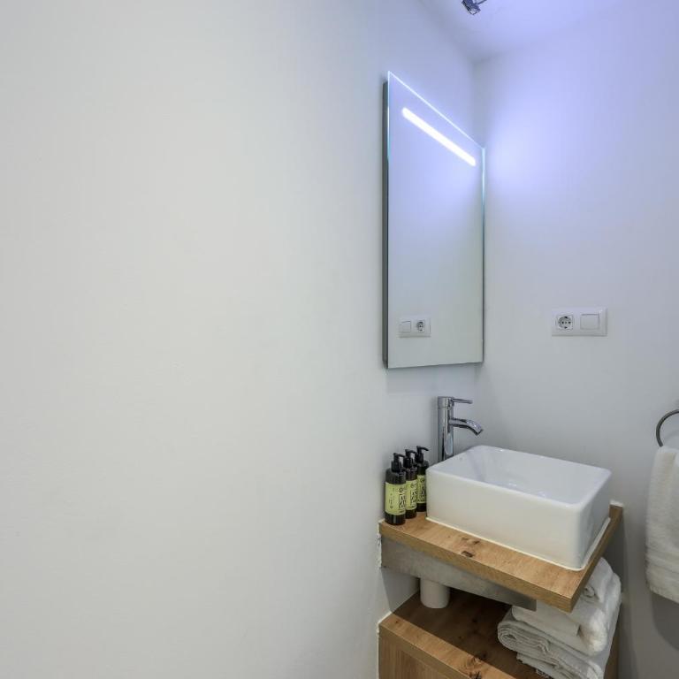 AmazINN Places Madrid Preciados - Apartamento Estudio - 15