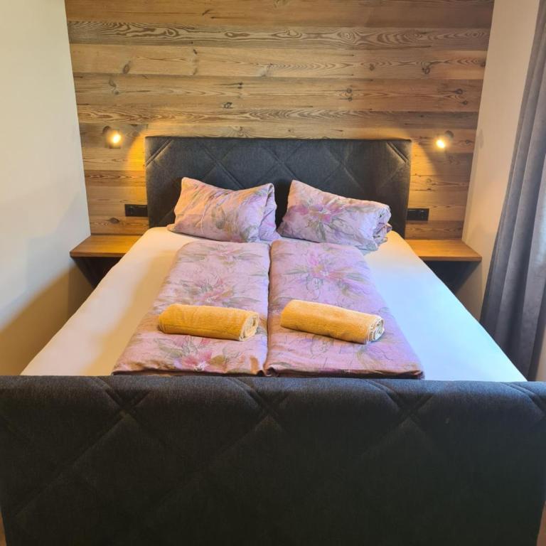 Ferienwohnung Bischofer - Apartment mit 5 Schlafzimmern und Balkon - 10