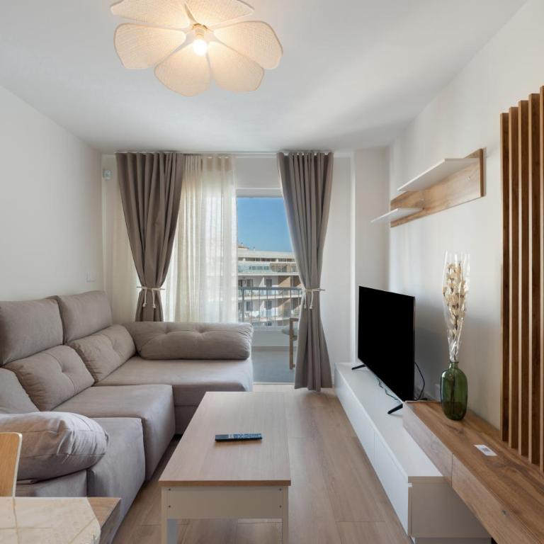 Apartamento en Benalmadena 402 - Apartamento Deluxe de 2 dormitorios con vistas al mar - 4