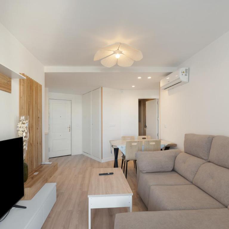 Apartamento en Benalmadena 402 - Apartamento Deluxe de 2 dormitorios con vistas al mar - 21