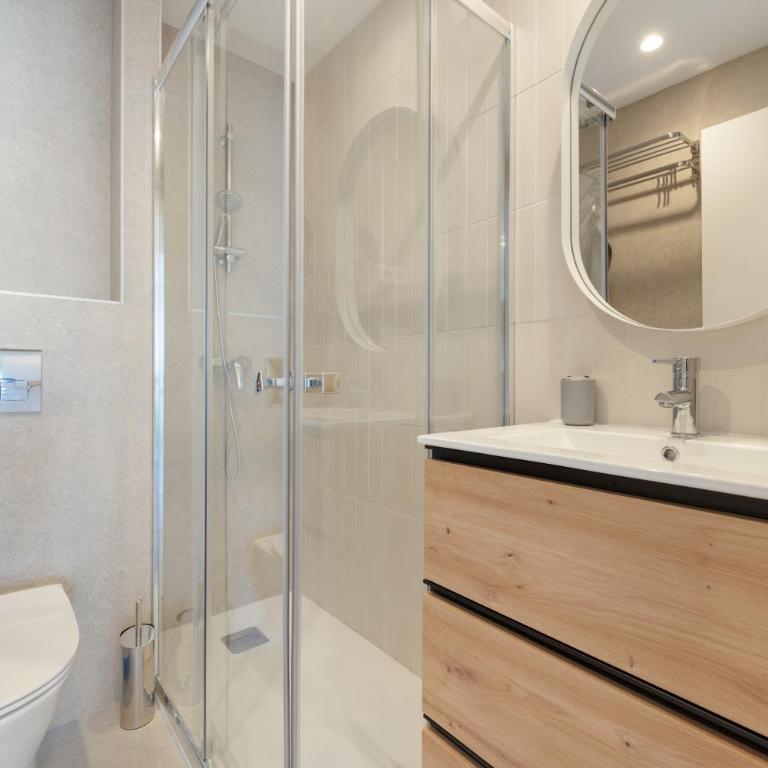Apartamento en Benalmadena 402 - Apartamento Deluxe de 2 dormitorios con vistas al mar - 11