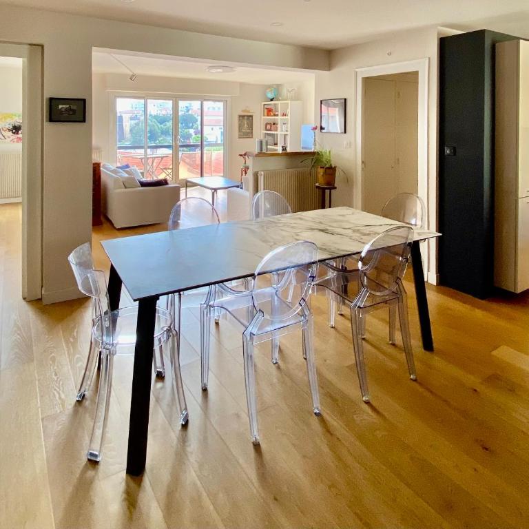 Cozy apartment, city center, sea view and parking - Apartamento de 3 dormitorios - 1