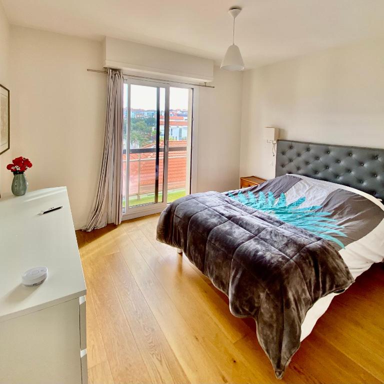 Cozy apartment, city center, sea view and parking - Apartamento de 3 dormitorios - 9