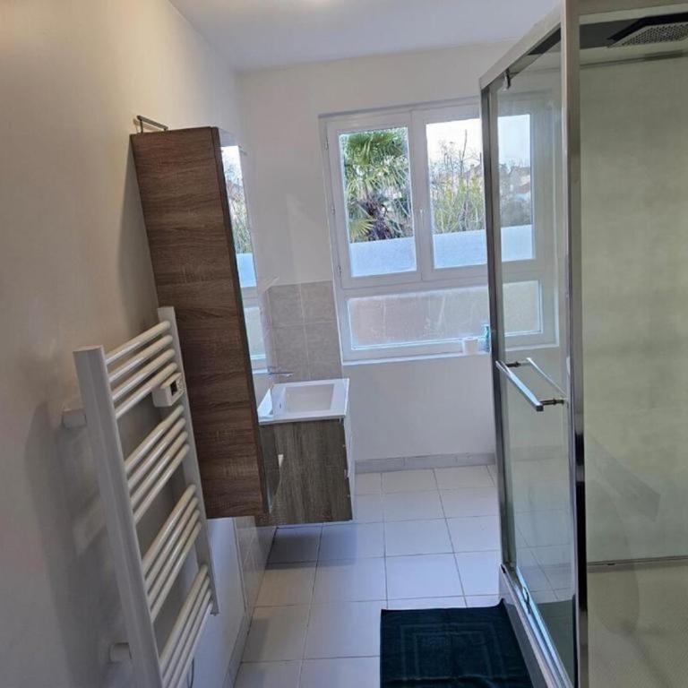 L'étage de l'Aristide proche gare parking facile - Appartement 1 Chambre - 16