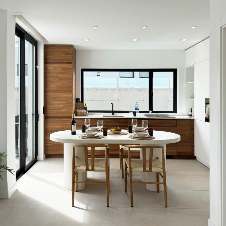 LEA LUXURY GOLF HOUSE - Three-Bedroom Home - 20