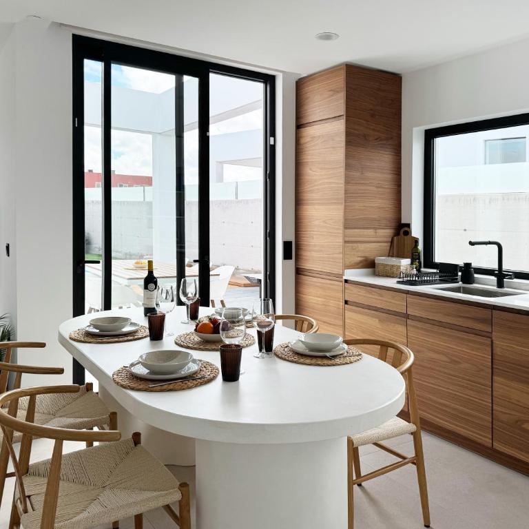 LEA LUXURY GOLF HOUSE - Three-Bedroom Home - 22
