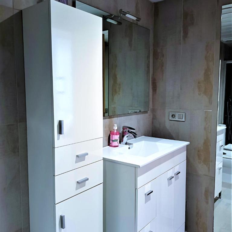 Global Immo 3352 PORT GRAN - Two-Bedroom Apartment - 22