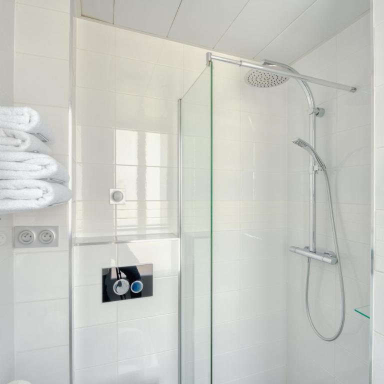 Hôtel de Bellevue Paris Gare du Nord - Chambre Lits Jumeaux Confort - 11