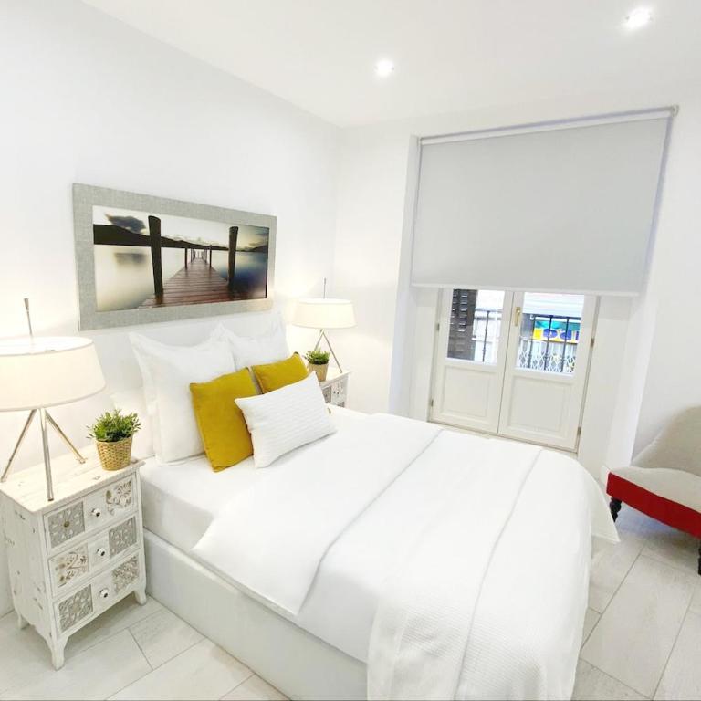 AmazINN Collection Madrid Puerta del Sol - Apartamento Deluxe de 2 dormitorios - 1