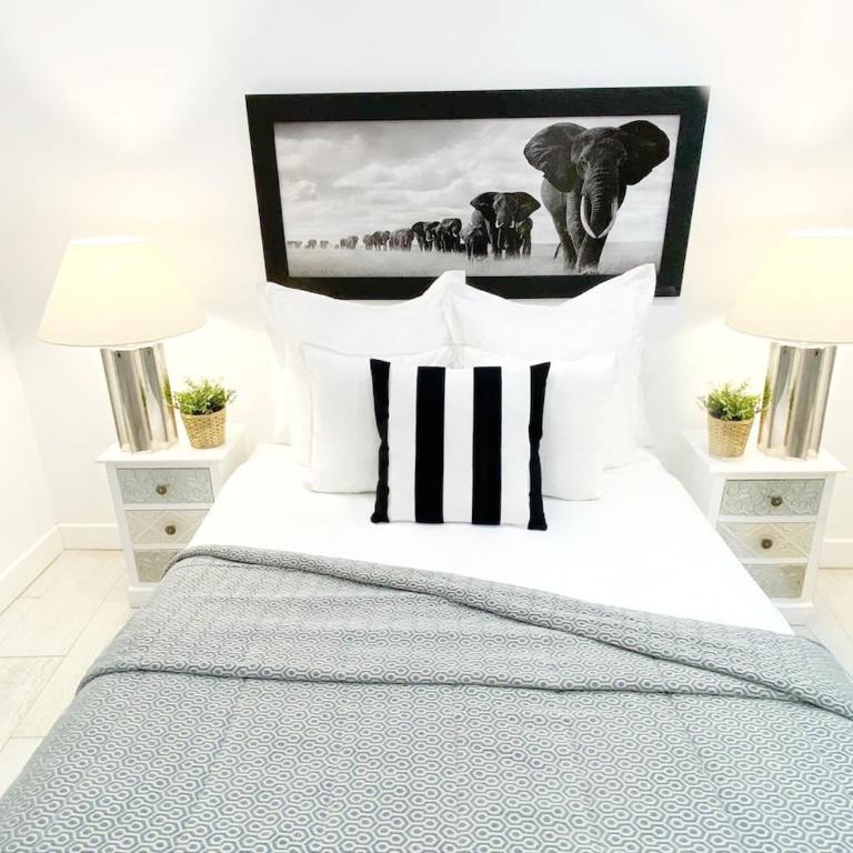 AmazINN Collection Madrid Puerta del Sol - Apartamento Deluxe de 2 dormitorios - 3