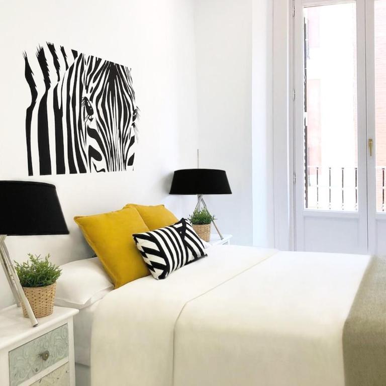 AmazINN Collection Madrid Puerta del Sol - Apartamento Superior de 2 dormitorios - 1