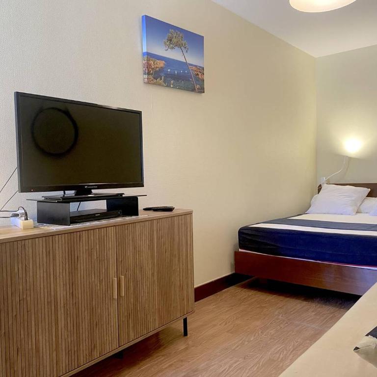 CE140-004 Appartement 2 pièces 5 couchages LE LAVANDOU - Appartement 1 Chambre - 14