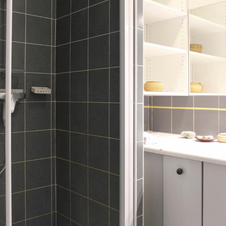 Appart 86m avec balcons parking au calme - Appartement - 21