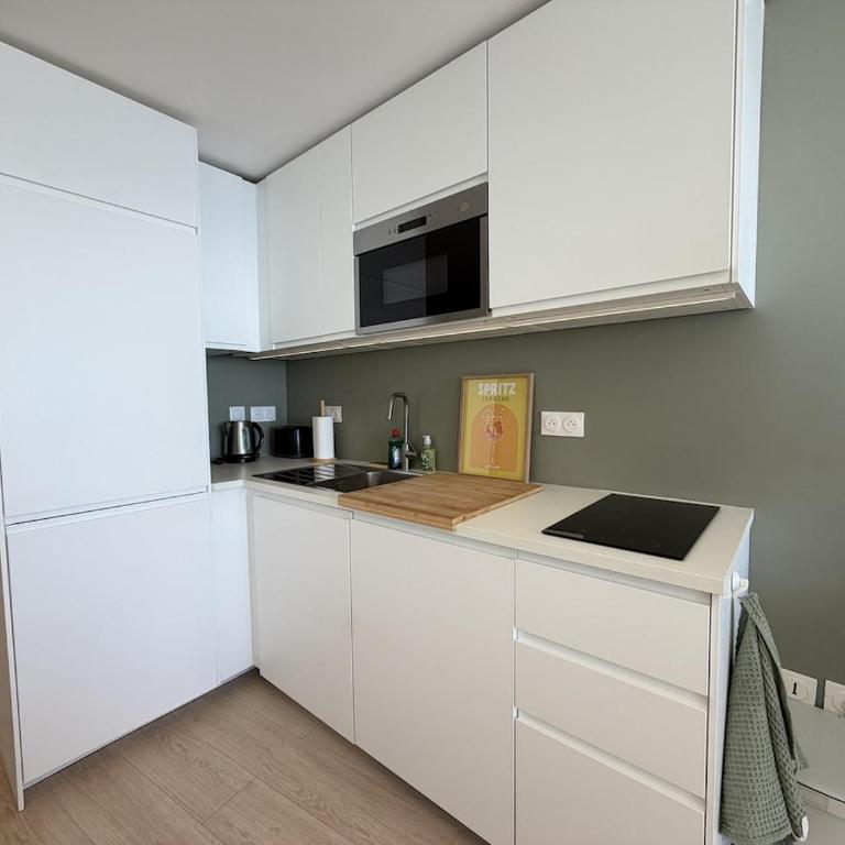 Dreamy Sea View - Direct Beach Access - Parking - Two-Bedroom Apartment - 21