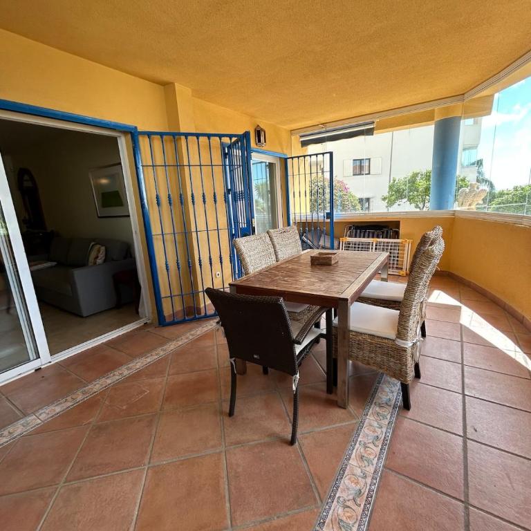 Views, Location and Peace - Apartamento de 2 dormitorios - 25