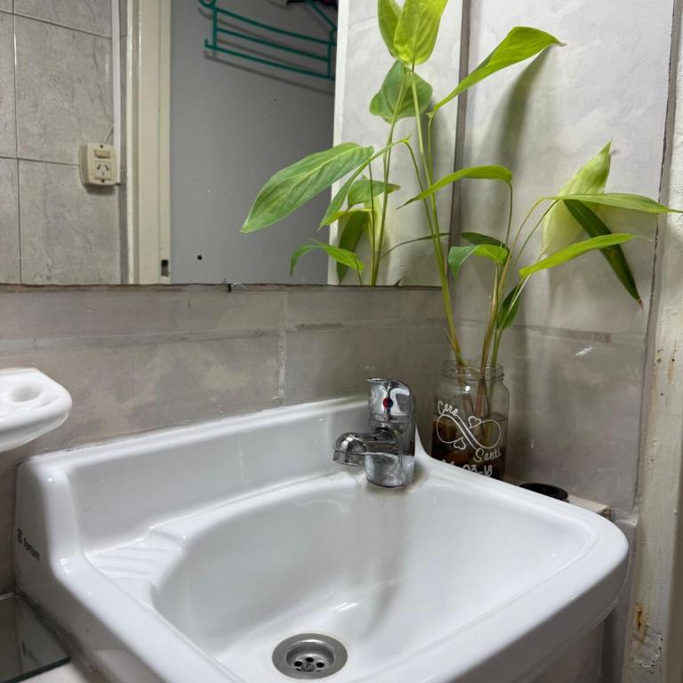 Habitación a 7 minutos del centro - Habitación Compartida Mixta - 4