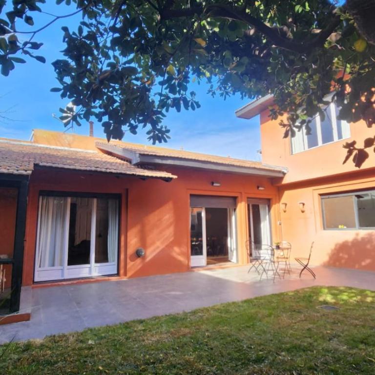 Casona en pleno Centro - Casa de 4 dormitorios - 21