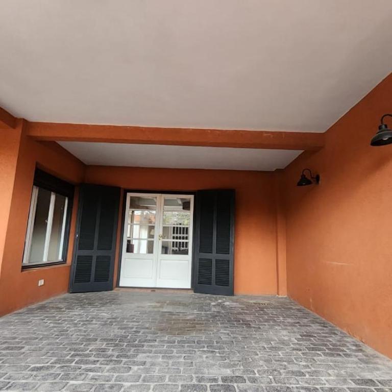 Casona en pleno Centro - Casa de 4 dormitorios - 53