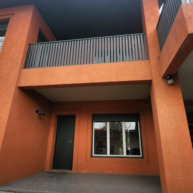 Casona en pleno Centro - Casa de 4 dormitorios - 58