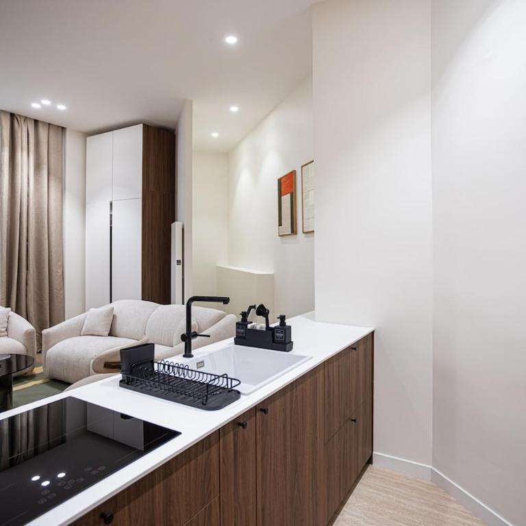 LaSuite Magenta - Appartement - 22