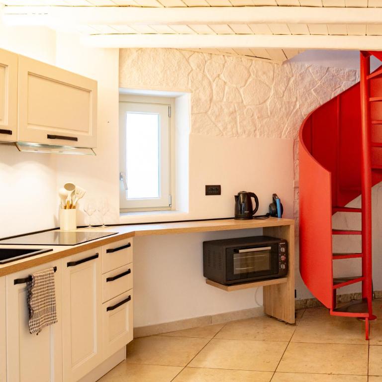 CEFALUX - Torre Bastione sul Mare - Appartamento con 1 Camera da Letto - 66