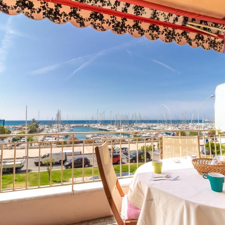 Menton Garavan 2BR by the sea parking - Apartamento - 4