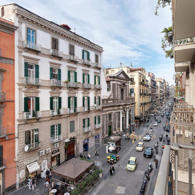 Deluxe Apartments in via Toledo - Appartamento Superior con 1 Camera da Letto e Balcone - 3