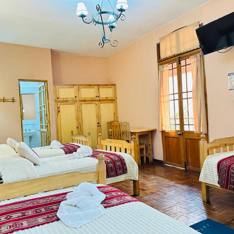 Hostal La Posada De La Abuela - Habitación cuádruple - 6