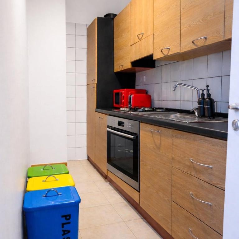 Charming Loft near Colosseum and Termini Station - Parking included - Loft - 17