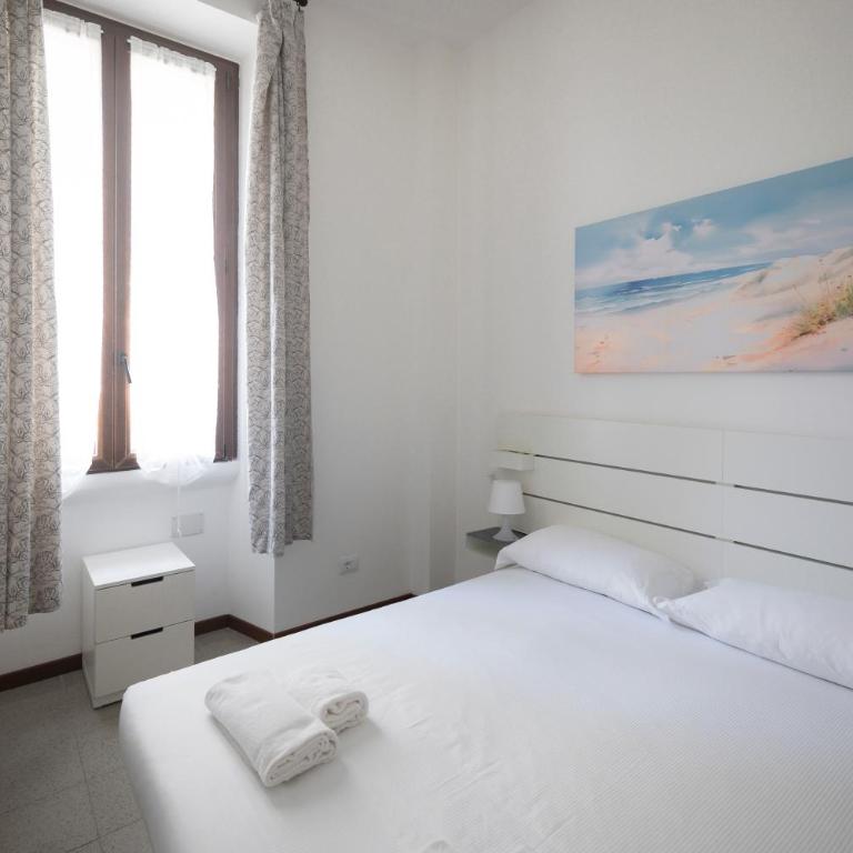 Splendido Trilocale in Zona Isola - Appartamento con 2 Camere da Letto - 16