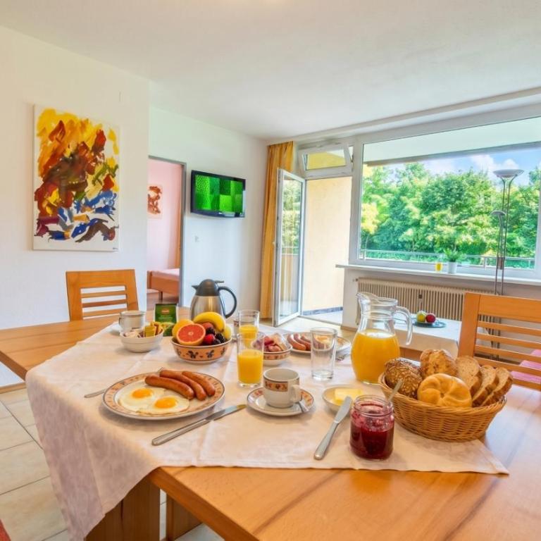 KARL Haus KMB Seeappartement am Ossiacher See, Hallenbad, Skiarena Gerlitzen - Apartment mit 1 Schlafzimmer - 2