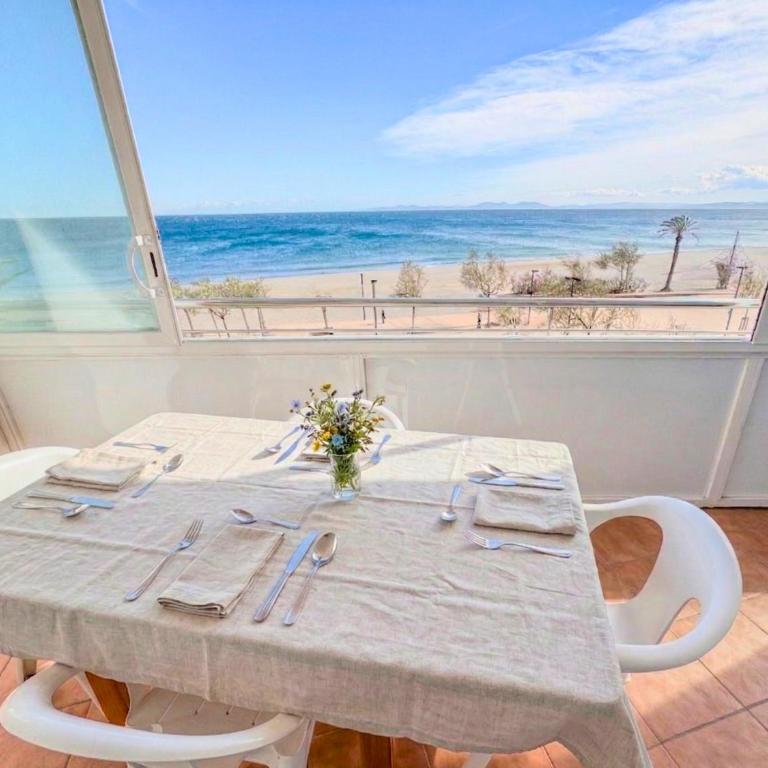 Miramar 18C - Apartamento con vistas al mar - 2