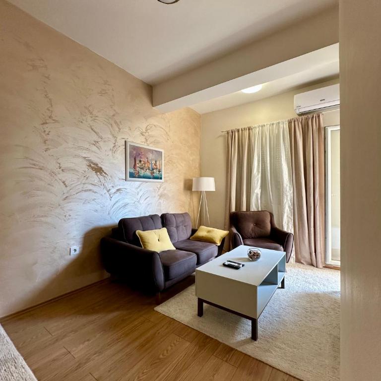Stex Premium Residence - One-Bedroom Apartment with Terrace - 3