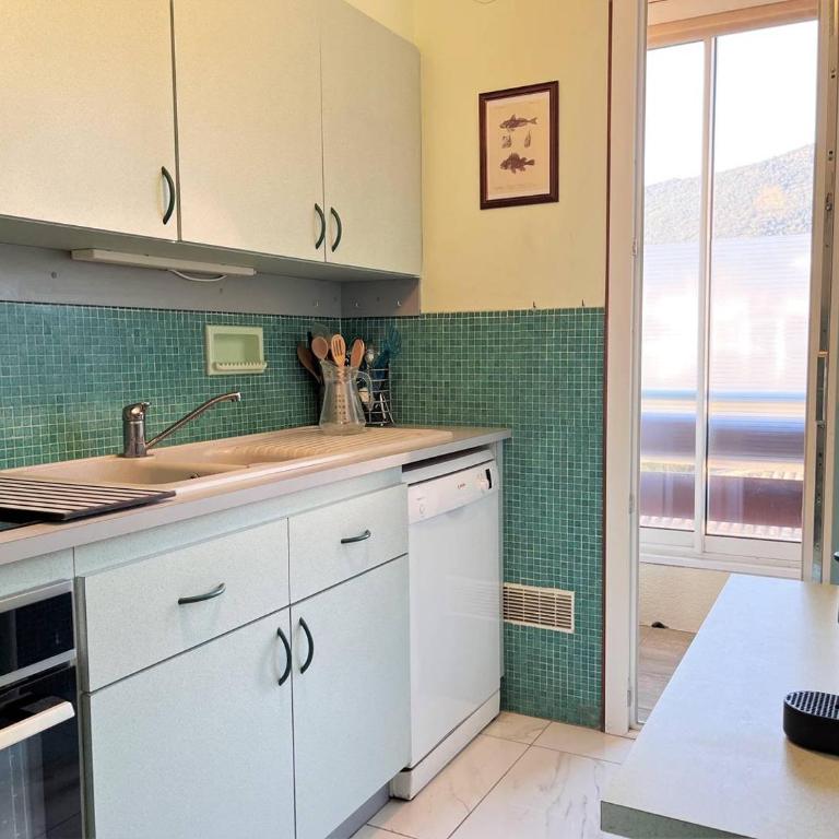 CE140-012 Appartement 2 pièces 5 couchages LE LAVANDOU - Apartamento de 1 dormitorio - 8