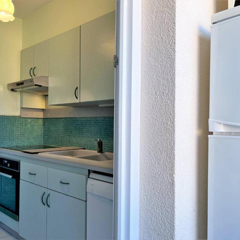 CE140-012 Appartement 2 pièces 5 couchages LE LAVANDOU - Apartamento de 1 dormitorio - 9