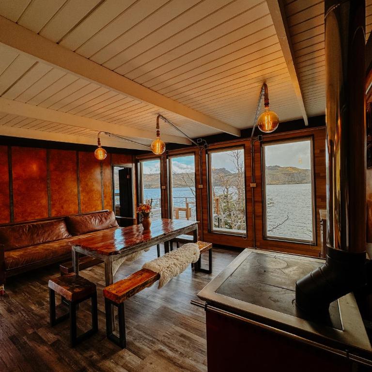 Refugio Laguna Sofía - Two-Bedroom Apartment - 14