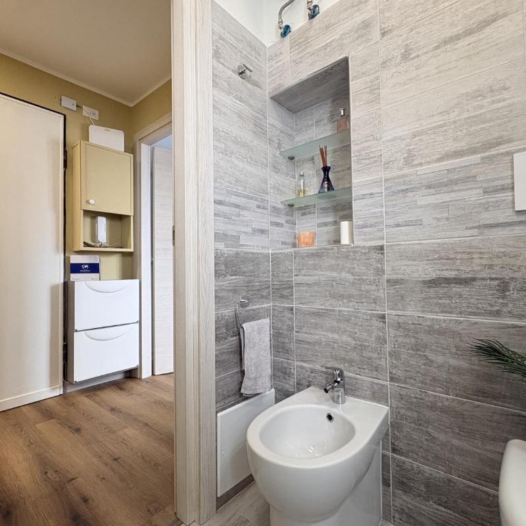 Punto di vista by Holiday World - One-Bedroom Apartment - 5