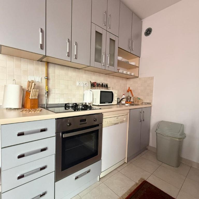 Grandma's Cozy Studio - Apartman sa 1 Spavaćom Sobom - 4