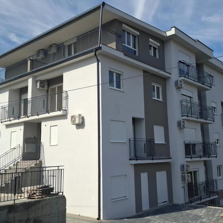 Apartman Srećko Lux - Two-Bedroom Apartment - 4