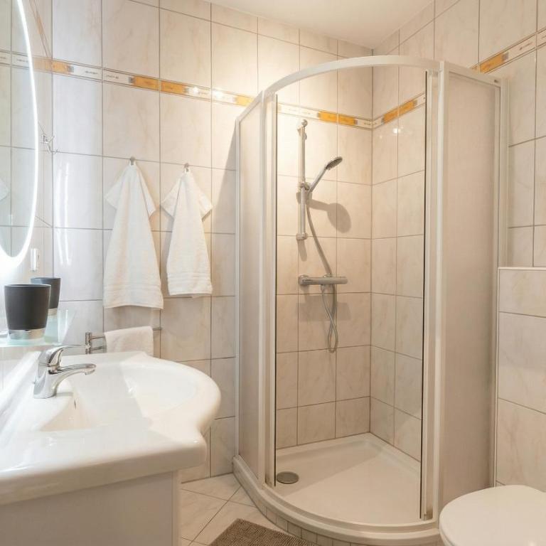 WEG Haus KMB Seeappartement am Ossiacher See, Hallenbad, Skiarena Gerlitzen - Apartment mit 1 Schlafzimmer - 11