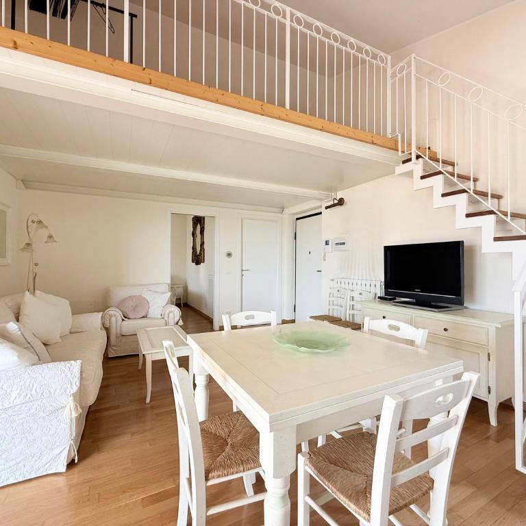 N309 - Numana, trilocale soppalcato con terrazza - Appartamento con 2 Camere da Letto - 3
