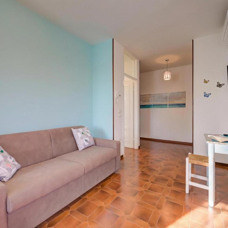 Villa Fiorita Apartments - Appartamento con Balcone - 8