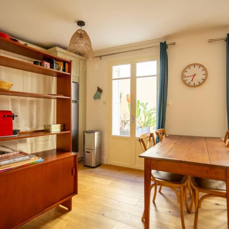 T2 en plein cœur du village & terrasse privée - Appartamento - 13