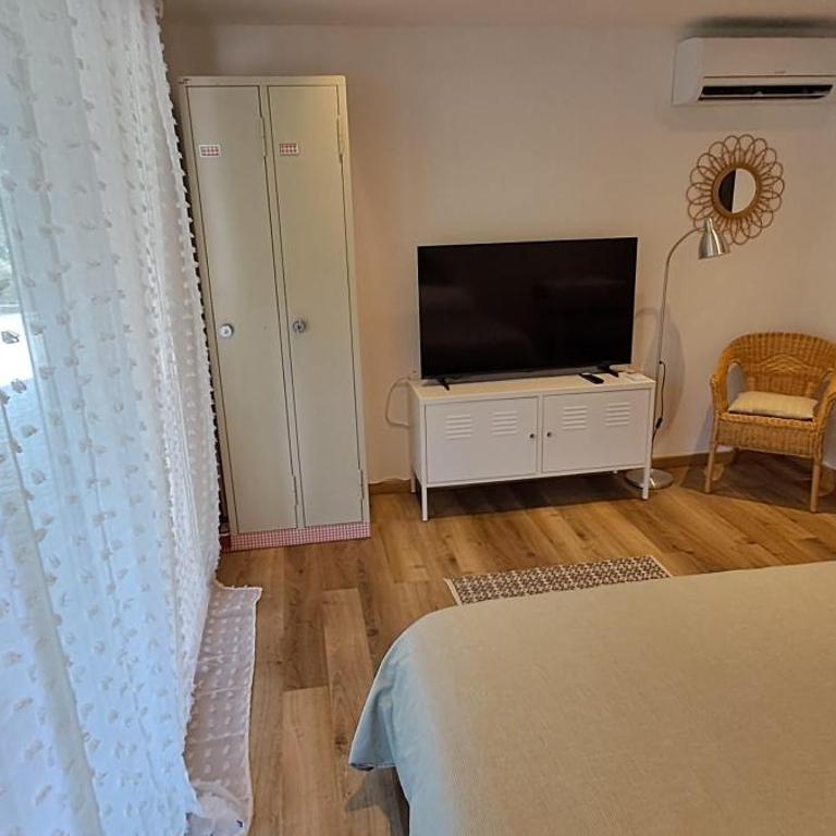 Studio calme proche de Nice - Appartement 1 Chambre - 14